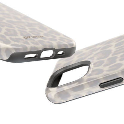 Calm Leopard Print Phone Case